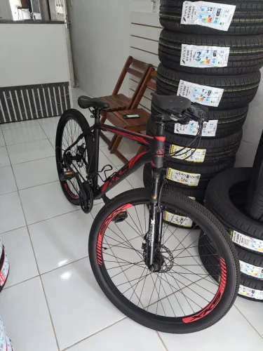 Vendo bicicleta KTMROS aro 29, muito bem conservada