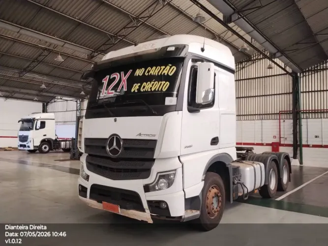 Mercedes-Benz Actros Actros 2651 MP5 LS 6x4 2p (diesel)(E5) 2021/2022 VAMOS SEMINOVOS Uber