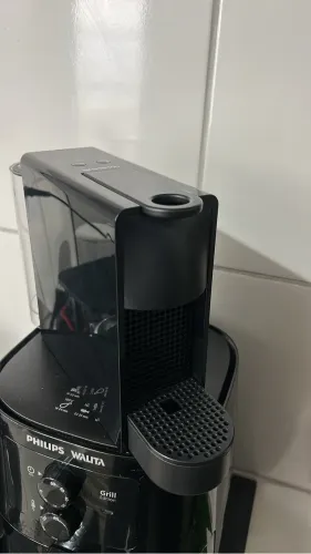 Nespresso mini essenza