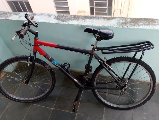 Bicicleta média aro 26