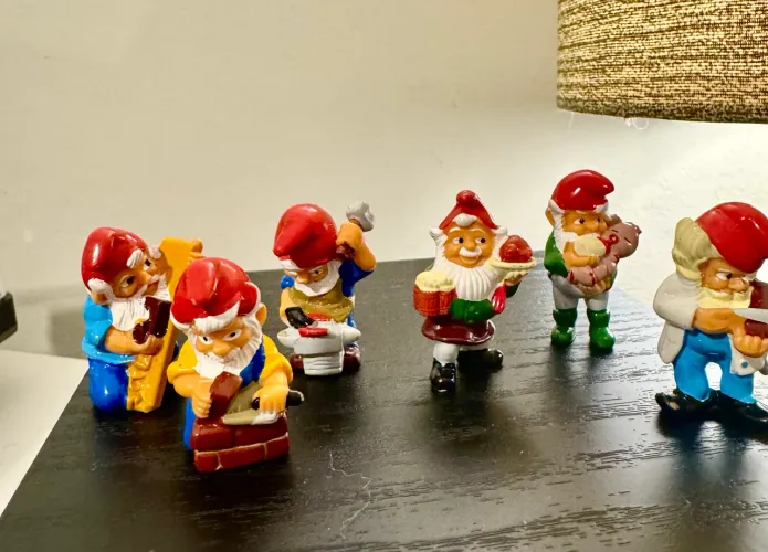 Coleção Anões Kinder Ovo Raríssimos 6 peças