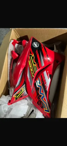 Vende-se roupa da lander xtz250