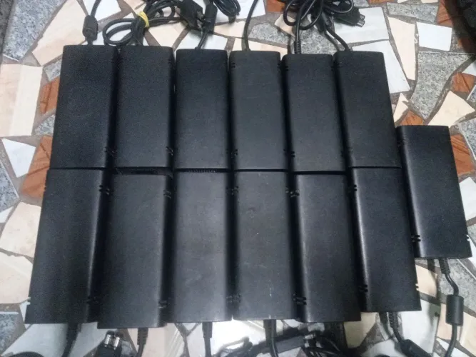 Fontes originais para Xbox slim 100 reais cada