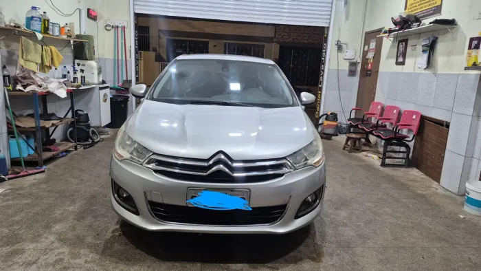Citroen C4 Lounge Tendance 2.0 Flex 4P Mec. 2014
