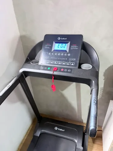 Vende esteira ergométrica Galant