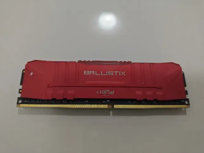 DDR4 8GB 3200Mhz (1X8gb) Crucial CL16 para desktop