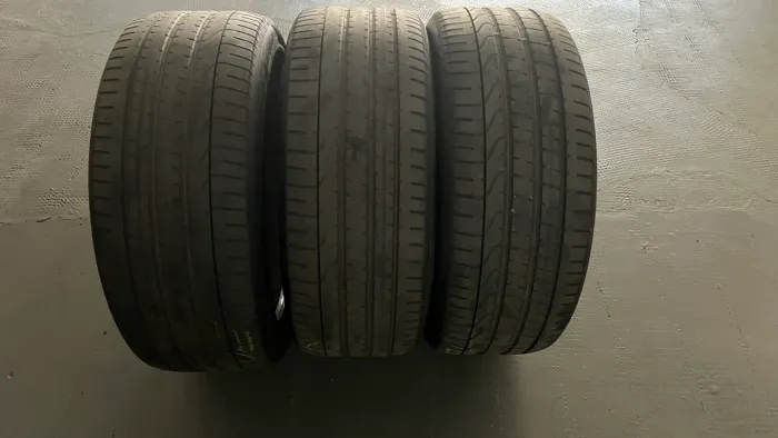 Pneu Pirelli Pzero 265/40/R22 106Y