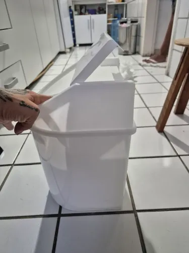 Lixeira plastico