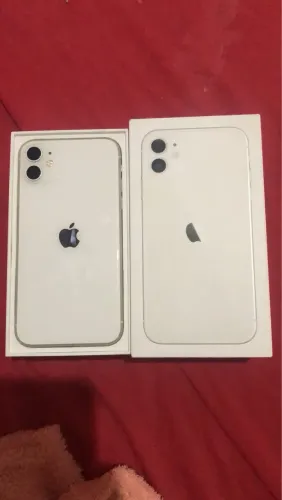 Vendo iPhone 11 sem marcas de uso e sem defeitos 256 gb e 87 bateria 