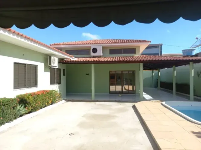 Excelente e ampla casa residencial, em boa localização de Petrolina (Vila dos Ingas)