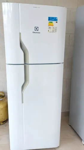 Geladeira Electrolux Frost Free 110w com transformador