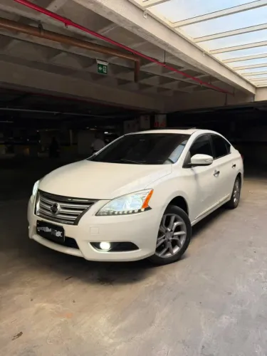 Nissan Sentra Unique 2.0 Flex Fuel 16V Aut. 2016