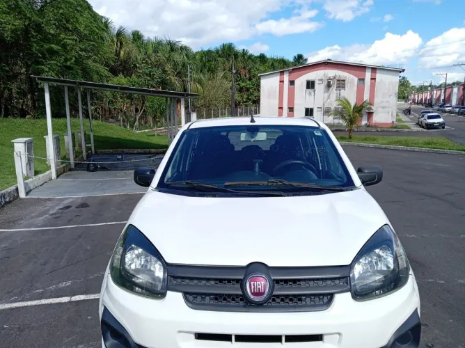 Fiat Uno Attractive 1.0 EVO Fire Flex 8V 5P 2021