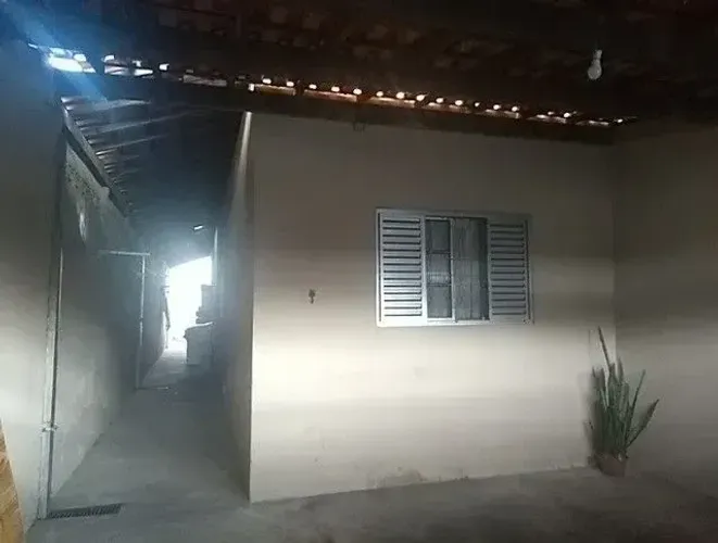 ótima Casa no Residencial Galo Branco .