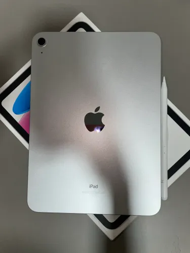 iPad 10 Original com Caixa e Acessórios (SÓ HOJE)
