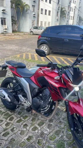 FZ25 | Yamaha Fazer 250 | R$ 20.000| FZ 25