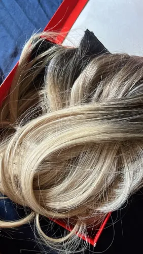Mega hair
