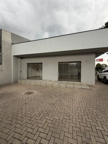 Alugo espaço comercial - Pinheirinho