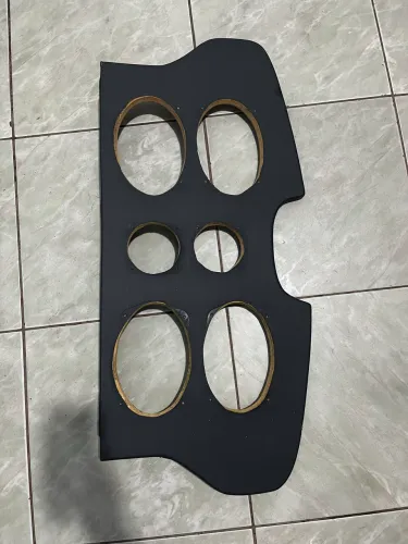 Tampão celta 4 portas no curvin preto