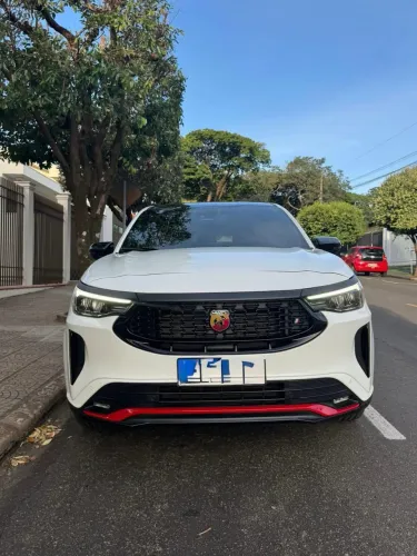 Fiat Fastback Abarth Turbo Flex 1.3 Aut. 2025