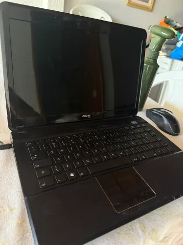 Notebook para estudos ou retirar peças