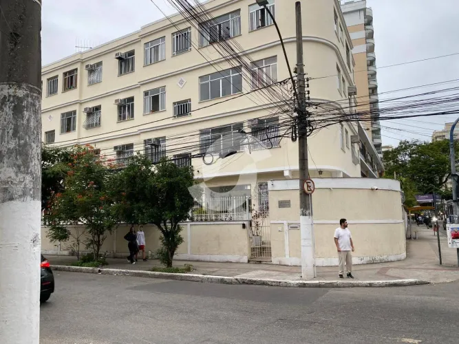 Apartamento com 2 dormitórios à venda, 75 m² por R$ 400.000,00 - Icaraí - Niterói/RJ