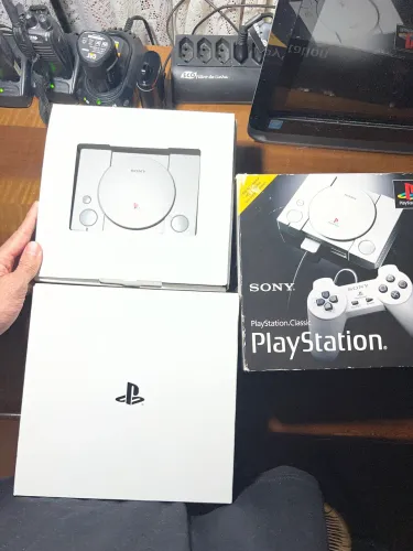 PS1 PlayStation 1 Classic Mini Original Sony Completo na Caixa com 2 Controles