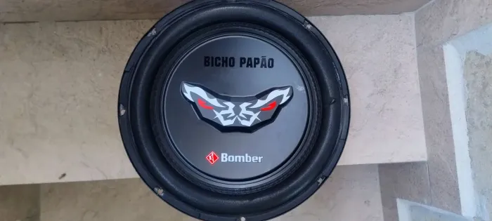 Subwofer bicho papão 550w rms