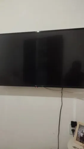 Tv com 43 polegadas