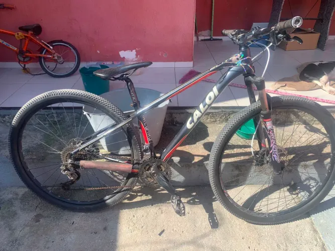 Bicicleta Caloi elite carbon Aro 29