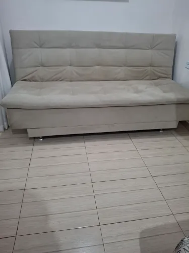 Sofá cama.