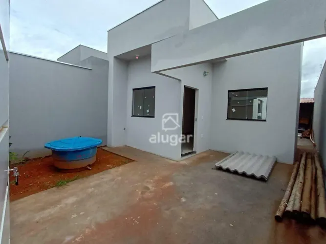 Casa à venda em Montes Claros - Loteamento Novo Primavera, 2 quartos, 1 suíte
