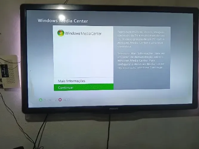 Vendo TV 52 polegadas. Modelo: 52PFL8606D/78