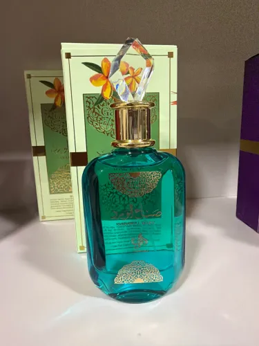 Perfume árabe feminino