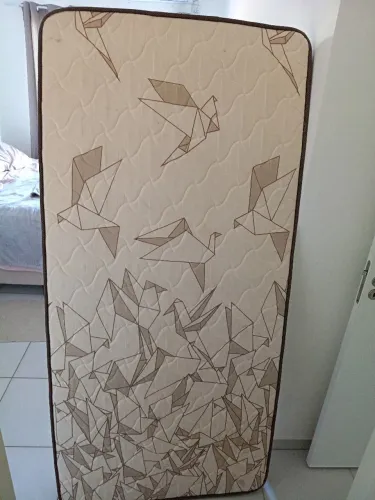 Colchão solteiro 