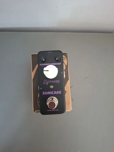Bass octaver SONICAKE