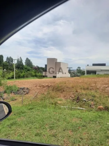 Terreno em Condomínio com 300m² à Venda em Sorocaba-SP, Bairro Morros