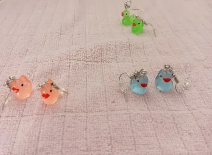 Brincos Infantis de Patinho- Fofos e coloridos- Coisas da KK 
