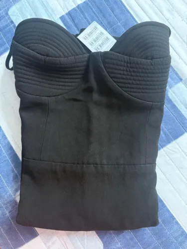 Vestido Curto Corina Preto - Charth - M, novo na etiqueta, mega oportunidade preço fixo.