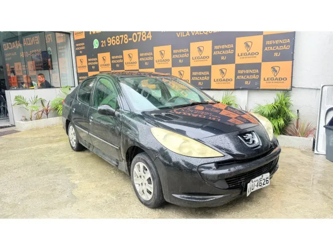 Peugeot 207 Sedan Active 1.4 Flex 8V 4P 2014