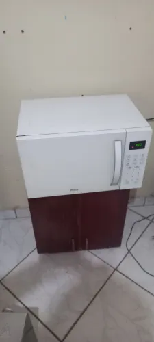 Micro-ondas fhilco 32litros impecável TOP