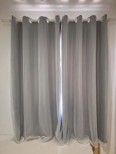 Jogo de cortinas cinzas para janelas de 2 quartos e para sala, com blecaute