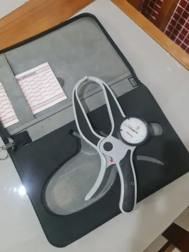 Adipômetro Sanny