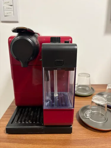 Cafeteira nespresso retro