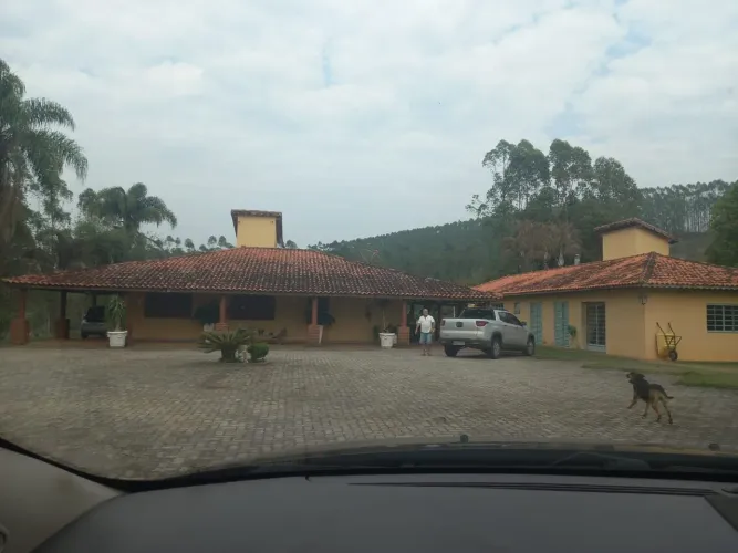Sítio 9,8 Alqueires, Aproveitamento de 7 Alqueires, Ótima Topografia, Rica em Água, Casa S