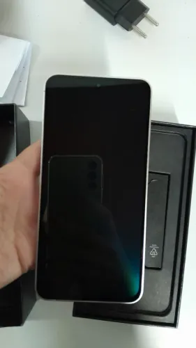 Samsung S24FE 
