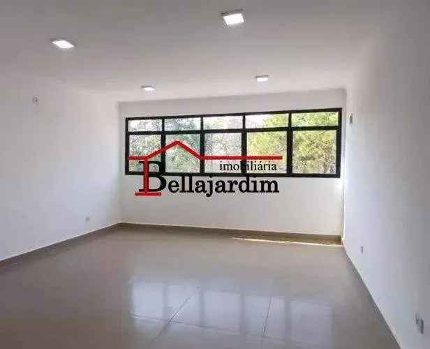 Sala Comercial para alugar no Bairro Curuçá em Santo André/SP