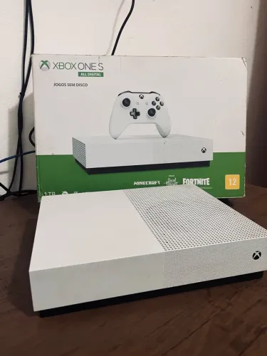 Xbox One S