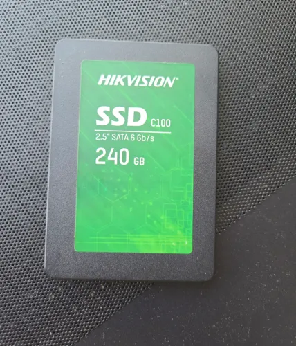 SSD 240 gb Hikvision