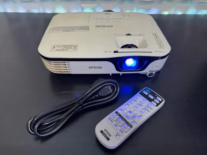 PROJETOR EPSON W12+ WXGA NATIVO + HDMI + CONTROLE ORIGINAL